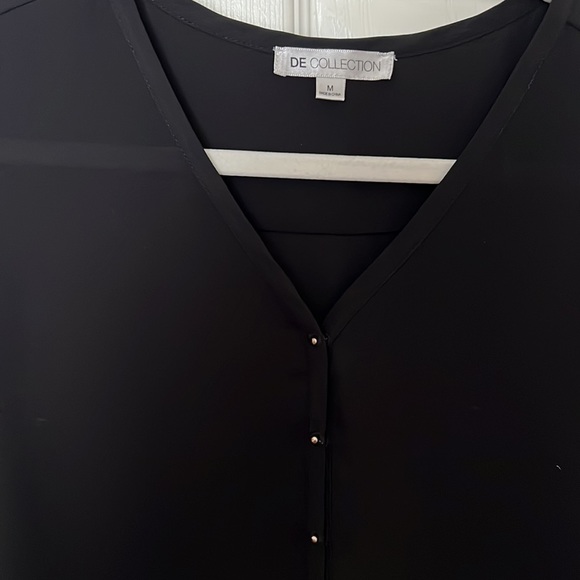 De Collection, v neck blouse, medium, black with gold buttons - Picture 2 of 4